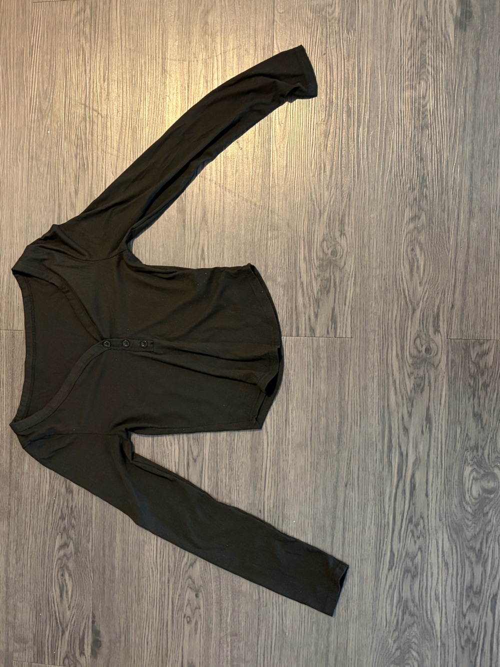 SHEIN Black Ribbed Long Sleeve Button-Front Top